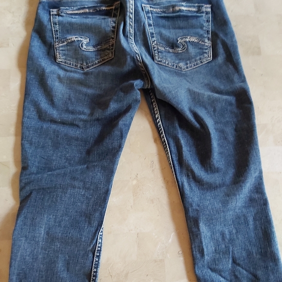 Silver Elyse Capri - Picture 5 of 6